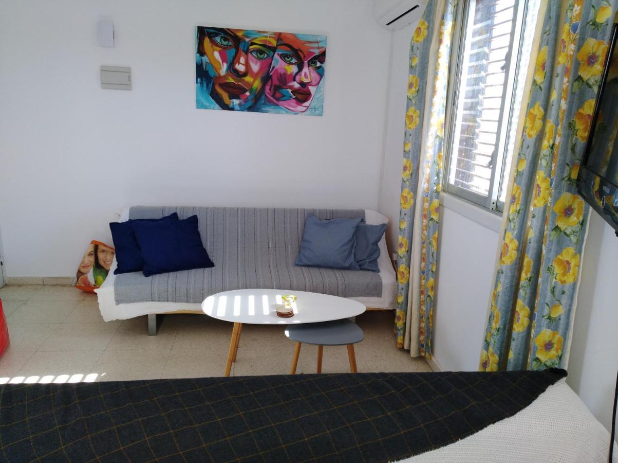 Larnaca, Pervolia 1 Bedroom Seaside Apartment Zewnętrze zdjęcie